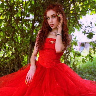 Тихомирова Улия Артёмовна