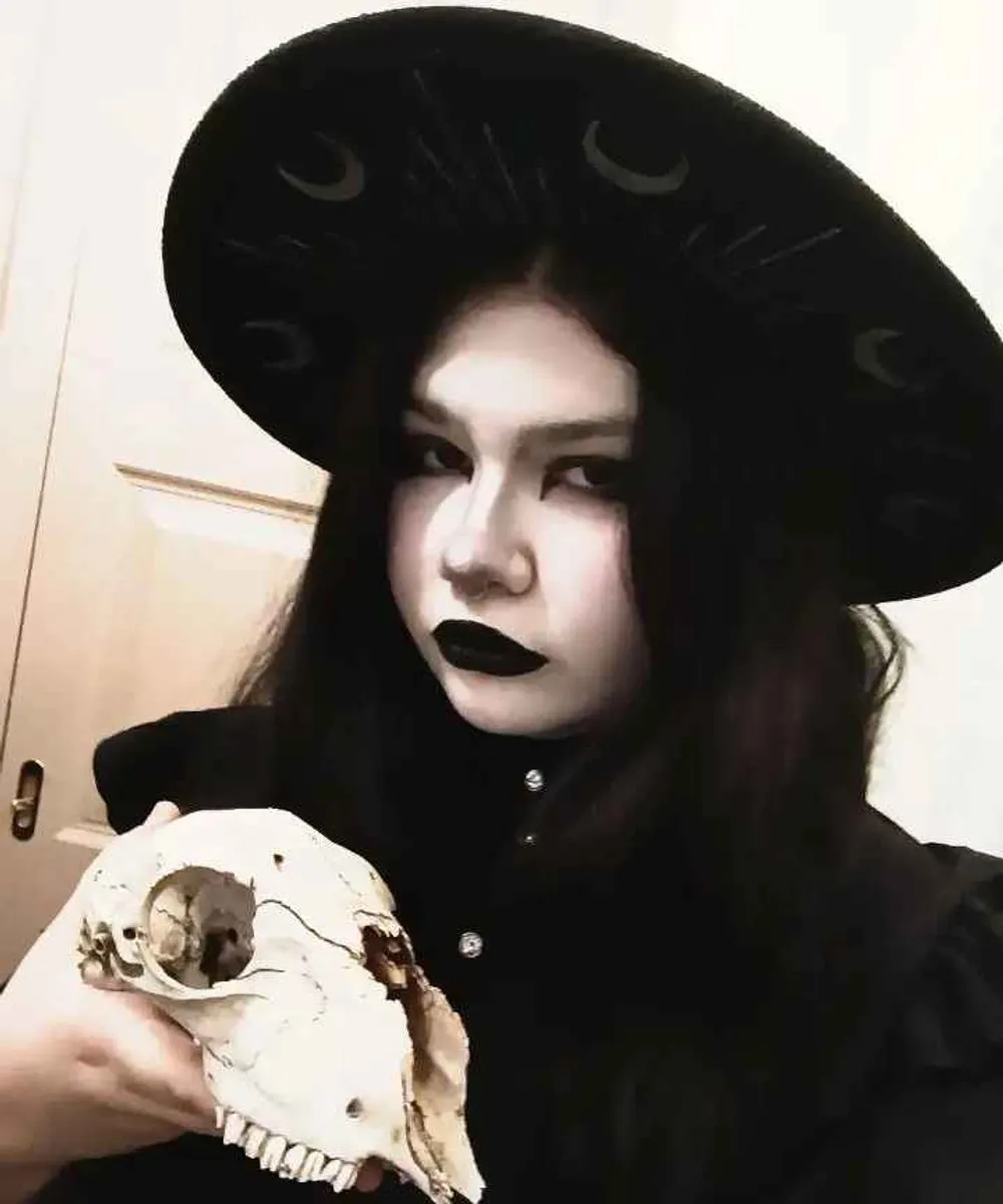 Дарья Попова